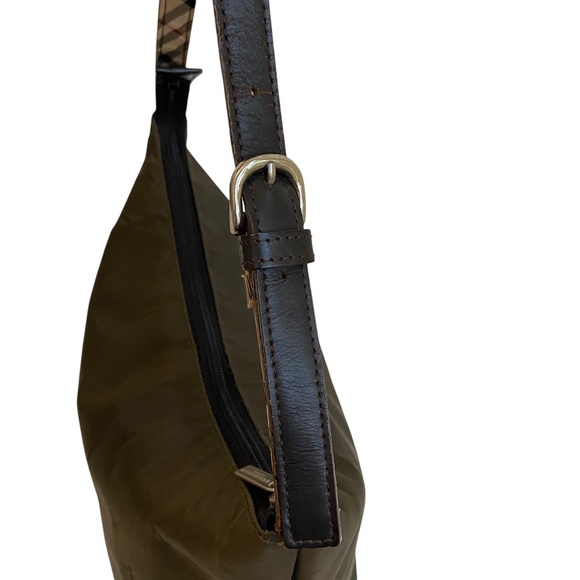 Authentic Burberry Nylon Shoulder Bag – Army Green, Nova Check, Zip Closure - Picture 11 of 16